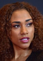 Bianca Bethune / Oficer