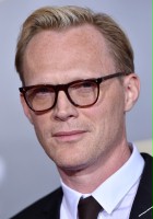 Paul Bettany / Ksiądz