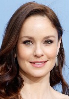 Sarah Wayne Callies / Birdie Nicoletti