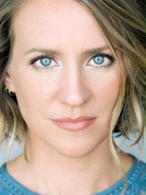 Dana Weddle / Aktorka