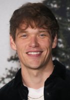 Cameron Cowperthwaite / Douche