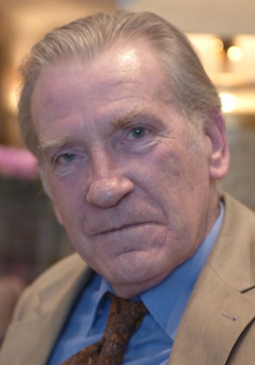 David Warner / Sir Andrew Pike