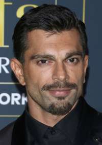 Karan Singh Grover 