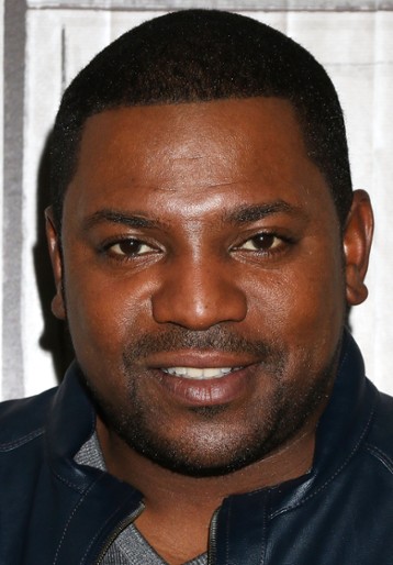 Mekhi Phifer / Dr Gregory Pratt