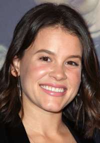 Sosie Bacon 
