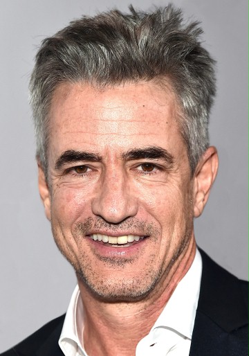Dermot Mulroney / Gavin Mitchell