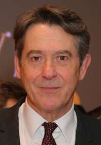Adrian Lukis 