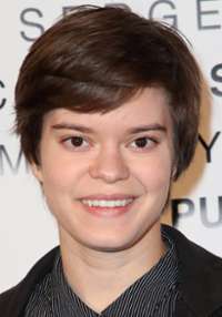 Elizabeth Hinkler 