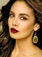 Megan Young / Sapphire