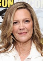 Wendy Schaal / Laura