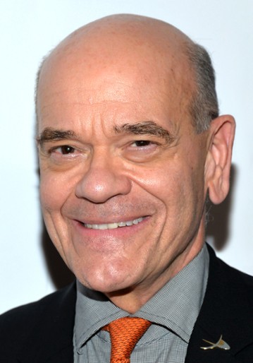 Robert Picardo / Dr Edwin Woolsey