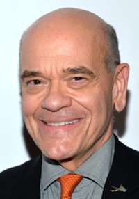 Robert Picardo 