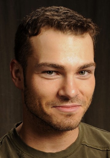 Shawn Roberts w Resident Evil: Retrybucja