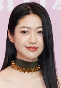 Hanzhi Xiang 