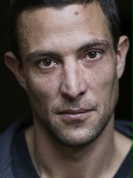 Julien Izard 
