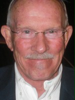 Tom Smothers 