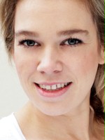 Nadine van Asbeck 