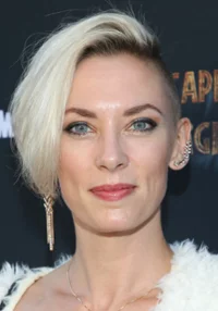 Aimee Stolte 