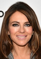 Elizabeth Hurley / Sara Moore