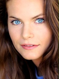 Austin Irving / Nauczycielka jogi