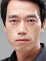 Mi-nam Jeong / Współpracownik