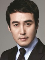 Ho-bin Jeong / Kang Jung Tae, wujek Tae Min