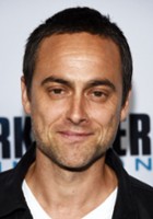 Stuart Townsend / 