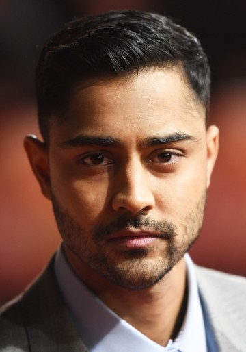 Manish Dayal / Dr Devon Pravesh