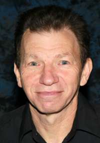 Max Grodénchik 