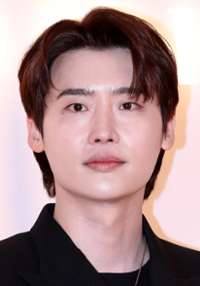 Jong-Suk Lee 