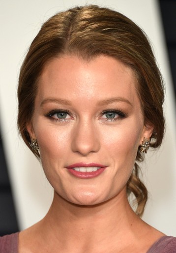 Ashley Hinshaw / Taylor