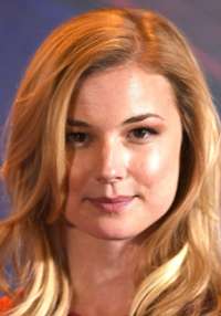 Emily VanCamp 