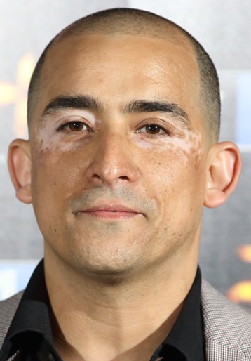 Nabil Elouahabi / Jasnooki mężczyzna