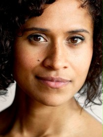 Angel Coulby / Katherine