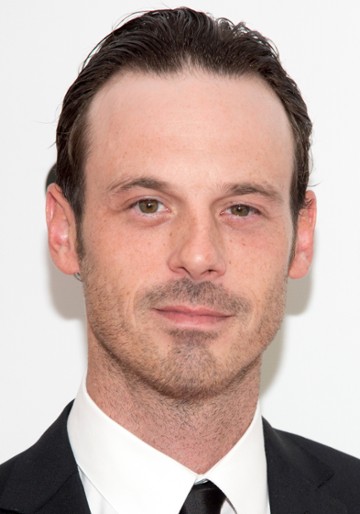 Scoot McNairy / Bed Bug