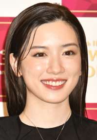 Mei Nagano 
