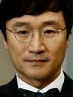 Seong-geun Park / Dyrektor