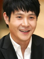 Min-woo Lee / Detektyw Dong Jin Lee