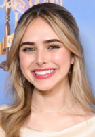Ashley Puzemis / Jenna