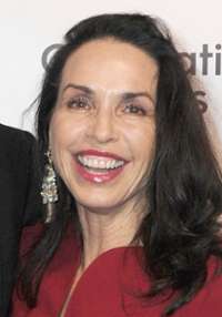 Tasia Valenza 