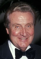 Patrick Macnee / Claggart