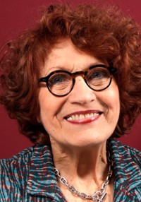 Andréa Ferréol
