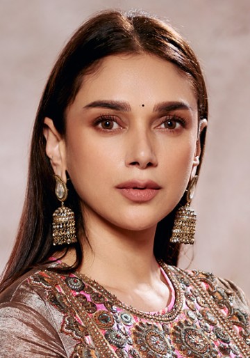 Aditi Rao Hydari / Bibbojaan