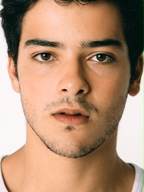 David Caro Levy / Nicol&aacute;s Larrea