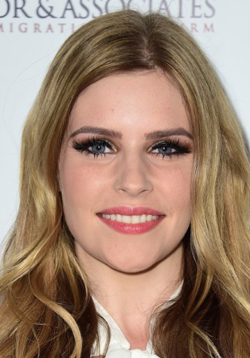Jenna Rosenow / Kimber Watts