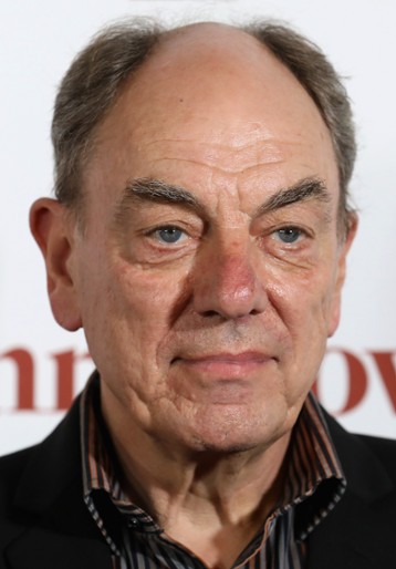 Alun Armstrong / Nadinspektor Hugh Wisbech