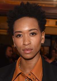 Genesis Lynea 