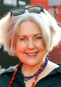 Kym Barrett 