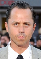 Giovanni Ribisi / Seth Davis