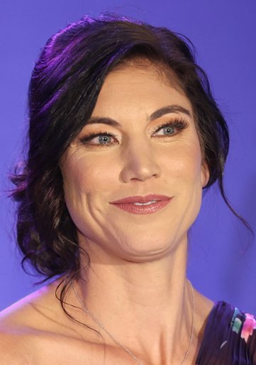 Hope Solo / 
